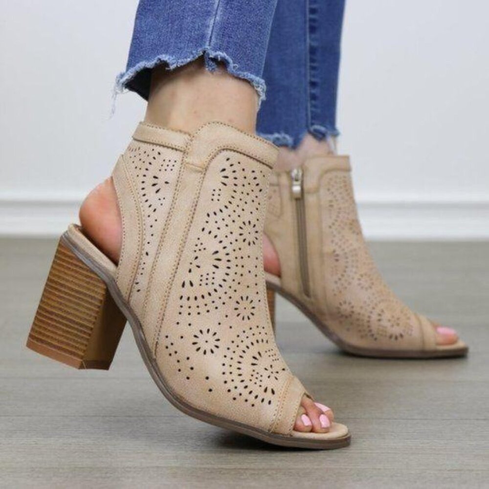 Beige Open-Toe Ankle Boots Size 6.5 Laser-Cut Floral Side Zip